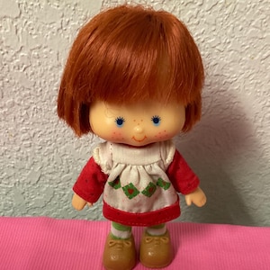 Vintage 1979 Strawberry Shortcake Doll by Kenner - Nostalgic Toy