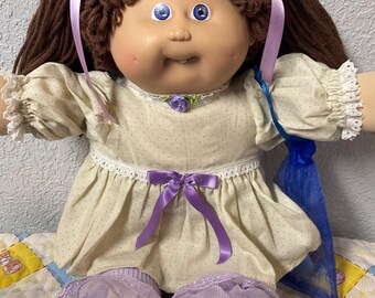 Vintage Cabbage Patch Kid Girl HTF Violet Eyes Brown Poodle Hair
