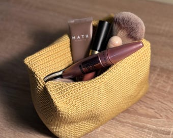 Crochet Cotton Cosmetic Bag Pattern PDF – Easy Toiletry Pouch Tutorial, Instant Download