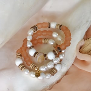 Beachy seaglass and pearl bracelet, coastal bracelets, seaglass coastal bracelets, fall bracelets stack, beachy bracelet stacks