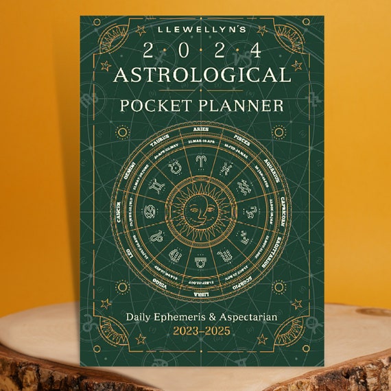 Llewellyn's 2024 Astrological Pocket Planner: Daily Ephemeris & Aspectarian 2023-2025