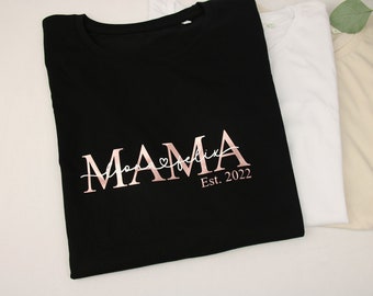 Personalisiertes MAMA TShirt / mit Kindernamen / Geburtsjahr / Muttertag / Geschenk / Mom / Geburt / werdende Mütter / Schwangerschaft Baby