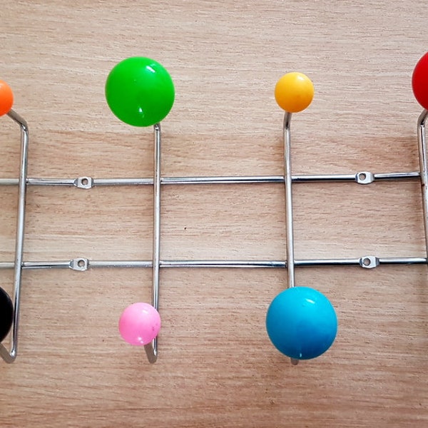 Vintage Wall Mounted Sputnik Medium Coat Rack // Space Age with 8 hooks and 8 balls