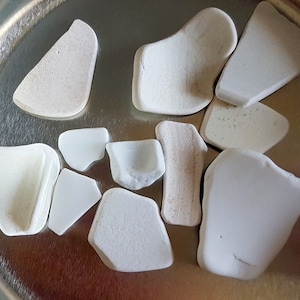 White Beach Ceramic Pieces/ Genuine Sea Pottery/ Old Beach Pottery Shards 0,6 - 1,6&#39;&#39; /0.5 - 3,5cm/ Sea Pottery Scraps/Ceramic Art Supply