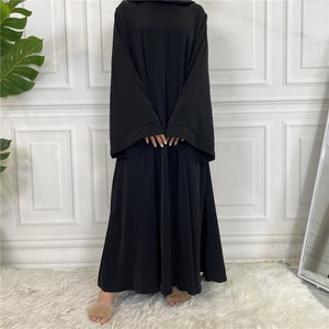 Womens Long Closed Abaya Dress with Wide Kimono Sleeves and Matching Belt image 4