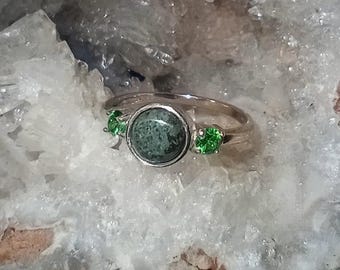Genuine Isle Royale greenstone with green moissonite. Sz 7