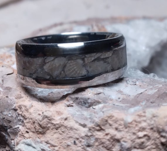Petoskey stone deals wedding band
