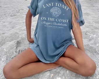 Last Toast on the Coast Bachelorette Comfort Color Shirt, Beach Bachelorette Shirt, Last Splash Bach Party, Bachelorette Party Favors Beach