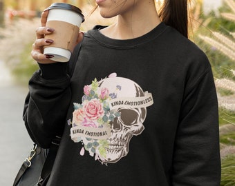 Sudadera de calavera floral, camisa un poco emocional, un poco sin emociones, salud mental, calavera de flores, regalo de fiesta de Halloween, camisa de sarcasmo, camiseta de calavera