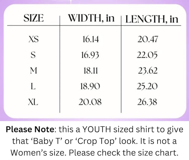 Puede incluir: Tabla de tallas para una camiseta de talla juvenil, que muestra las medidas de ancho y largo en pulgadas para las tallas XS, S, M, L y XL.
