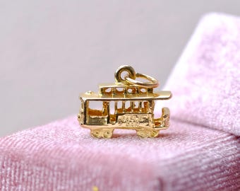 UNIQUE San Francisco Cable Car Pendant / Charm 3D 14K Solid Real Yellow Gold