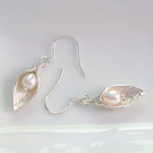 Calla Lily Pearl Earrings in Sterling silver image 4