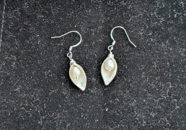Calla Lily Pearl Earrings in Sterling silver image 5