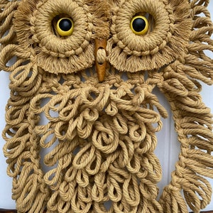 New Macrame Owl Wall Hanging 70’s Style - Golden Brown