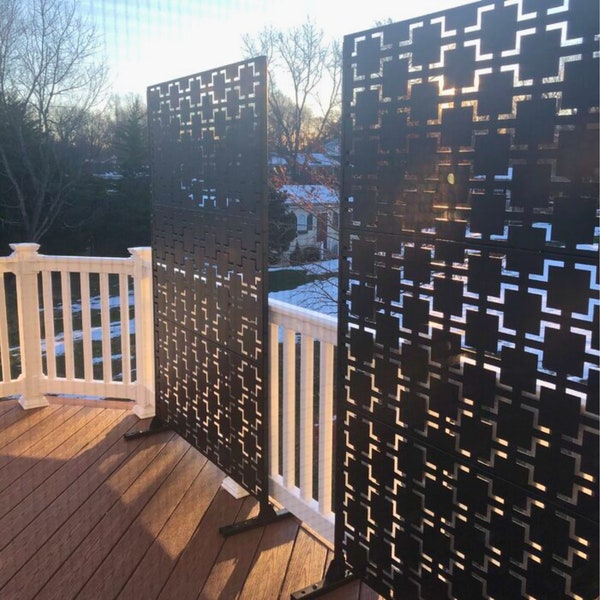 6.5 ft. H x 4 ft. W Laser Cut Metal Privacy Screen, Patio decor, Balcony Decor, Garden Decor with Garden Stakes #SCREEN12