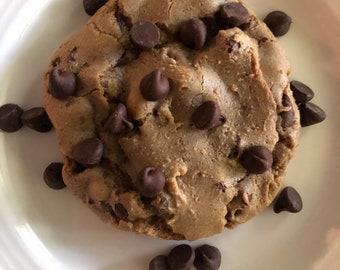 6 Pack of Chewy Brown Butter MILK Chocolate Chip Cookies