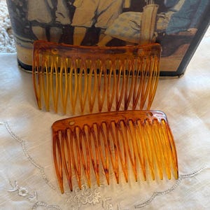 Vintage Tortoise Shell Comb - Etsy display picture 2