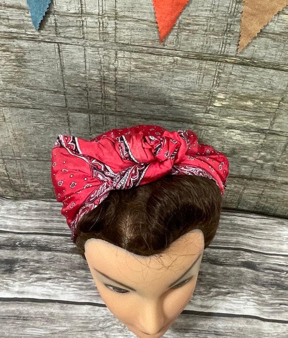 Wartime 1940s Style Head Scarf WWII Retro coral p… - image 5