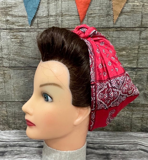 Wartime 1940s Style Head Scarf WWII Retro coral p… - image 1