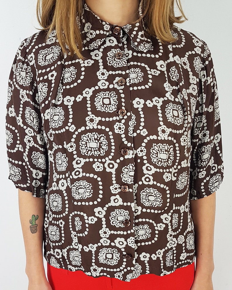 Chemisier vintage marron, taille S, haut boutonné à manches courtes, chemise à imprimé abstrait, style années 70, vêtements Vtg, mode rétro image 6