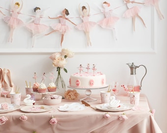 Meri Meri Ballerina Garland (10' with excess cord - Pack of 1)