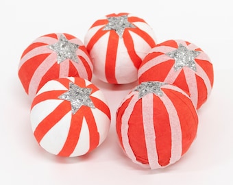Meri Meri Peppermint Candy Surprise Balls (Pack of 6)