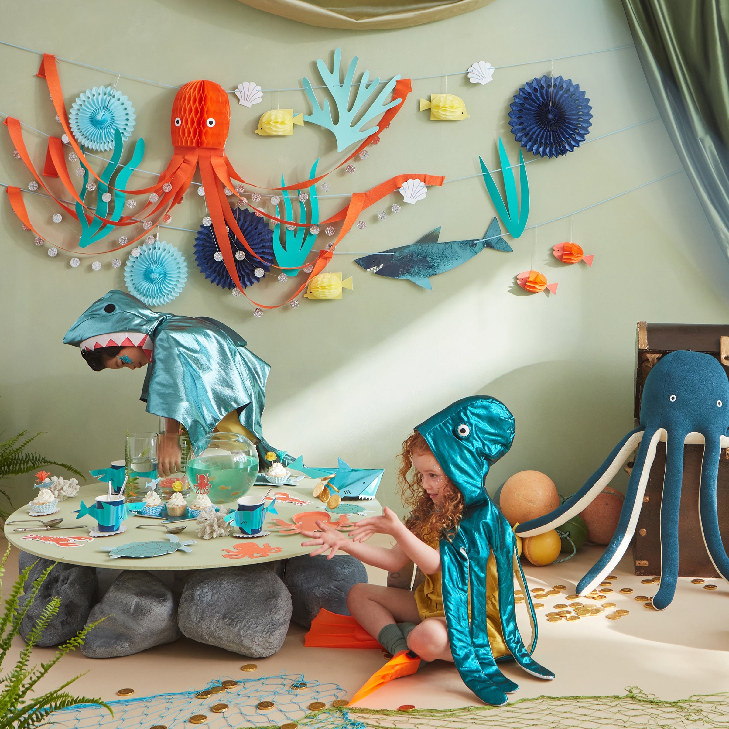Meri Meri Under The Sea Garland (10' with excess cord - Pack of 1)