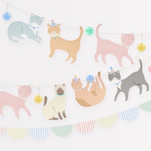 Meri Meri Kitten Garland: Party Decor with Honeycomb Balls (10&#39;)