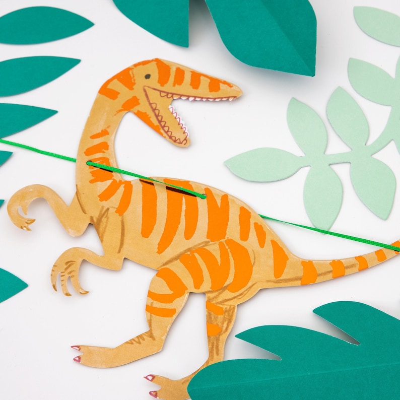 Meri Meri Dinosaur Kingdom Garland - Thumbnail 4