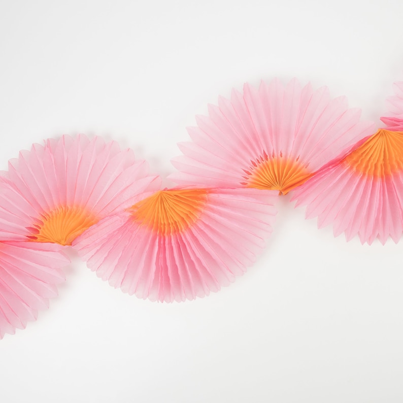 Meri Meri Honeycomb Fan Garland - Thumbnail 2