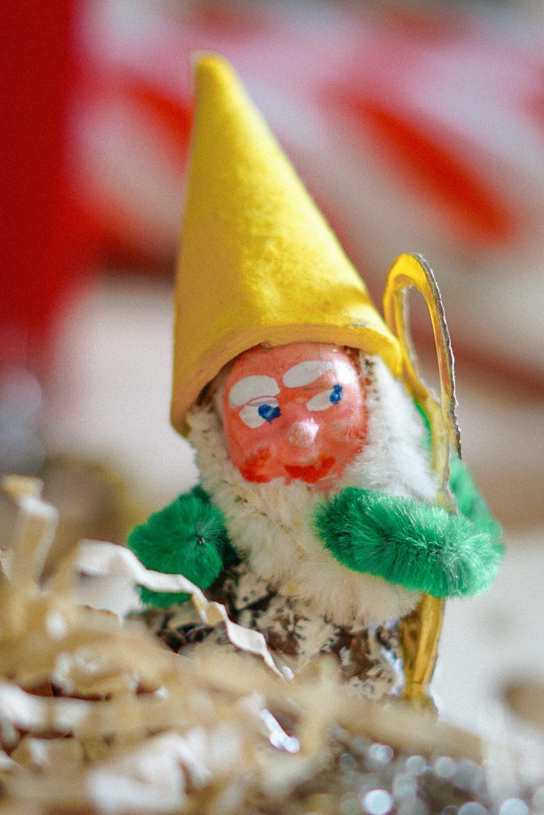Antique german collectible pine cone elf pixie gnome figurine christmas ornament 1950-1960