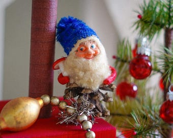 Antique german collectible pine cone elf pixie gnome figurine christmas ornament 1950-1960