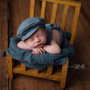 Newborn outfit shorts dungarees denim blue, with cape/ flat cap or pointed cap Newborn Props. Size: 52, 56