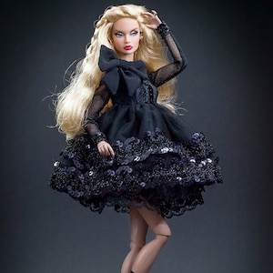 Schwarzes Kleid für Integrity toys Fashion Royalty Nu Face Poppy Parker dolls.