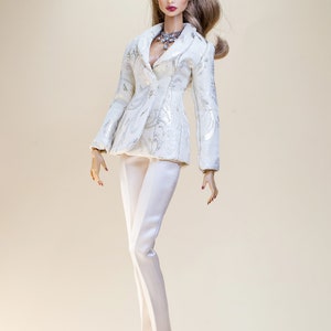 PDF Digital Pattern stylish blazer jacket for Barbie & Integrity toys dolls. VIDEO tutorial. image 4