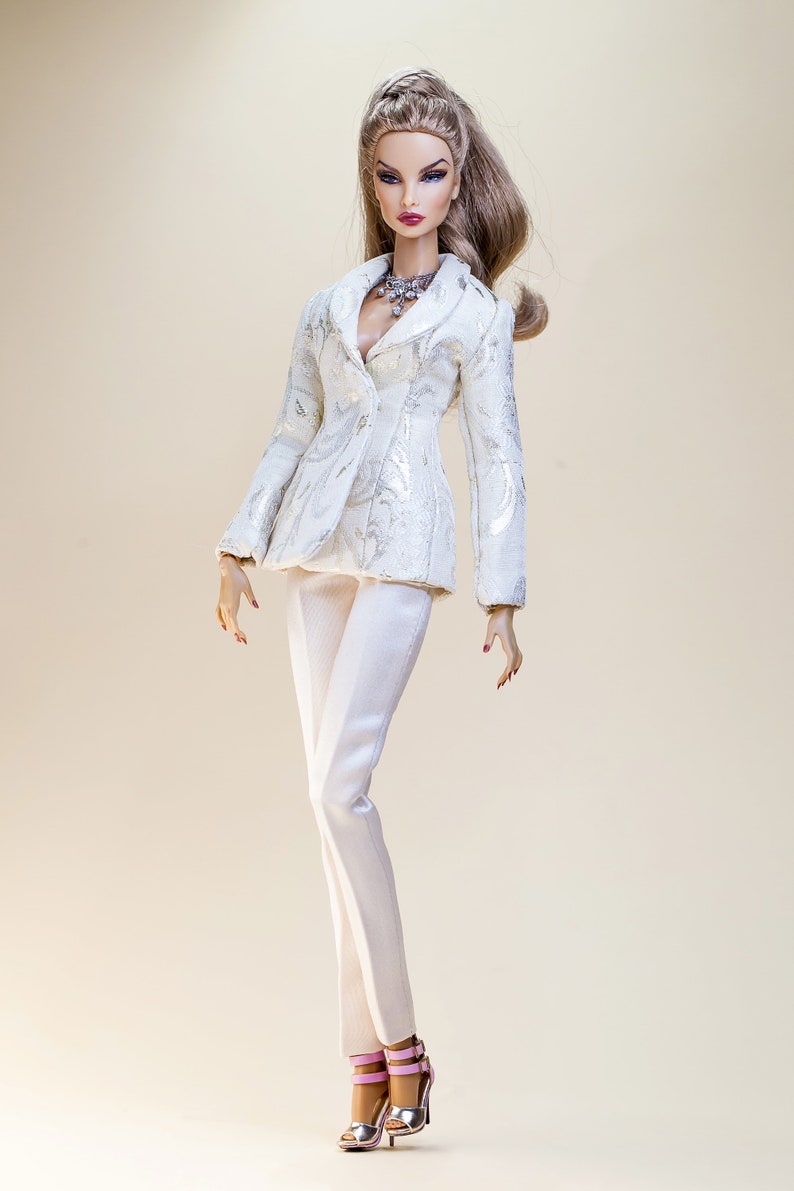 PDF Digital Pattern stylish blazer jacket for Barbie & Integrity toys dolls. VIDEO tutorial. image 4