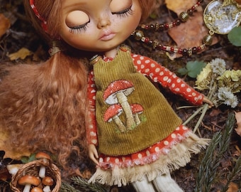Dress for Blythe Doll 1/6 scale, red polka dot dress. Vintage autumn outfit for doll with mushroom embroidery.