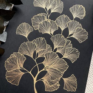 ginkgo dorato DIN A4 arte botanica decorazione da parete nera foglie dorate decorazione goth strega foglie di ginkgo illustrazione decorazione oro nero design