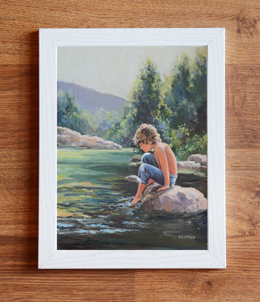 川の絵のプリントの子供、川の風景、アートワークで遊ぶ子供たち、水