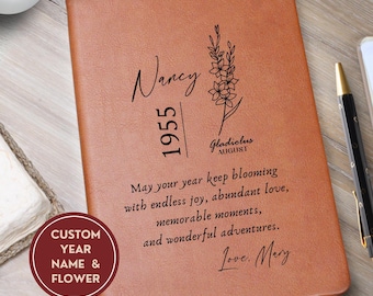Personalisiertes Geburtsblumen-Geburtstagsgeschenk für Frauen – 70. Geburtstagsgeschenk mit Geburtsblume für eine Freundin – Personalisiertes Tagebuch + KOSTENLOSE druckbare Karten zum Download