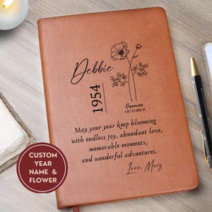 Cadeau d'anniversaire personnalisé fleur de naissance pour femme - 70e cadeau d'anniversaire fleur de naissance pour amie - journal personnalisé + téléchargement gratuit de cartes imprimables