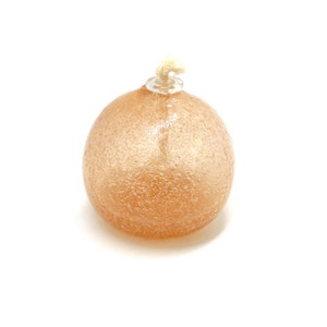 Elegante lucerna ad olio in vetro soffiato smerigliato colore rosa