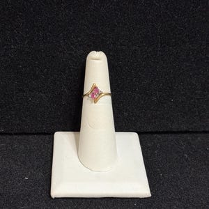 Vintage 14K Yellow Gold Ruby and Diamond Size 5 Ring
