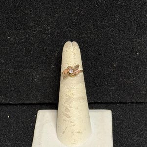 Vintage 10K/14K Black Hills Gold Leaf and Diamond Size 3 1/4 Ring