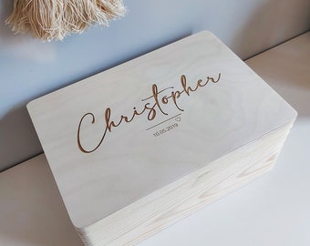 Houten herinneringsdoos voor een kind met naam en datum | Schatkist | Verjaardagscadeau voor meisje en jongen | Gepersonaliseerde souvenir voor een pasgeborene