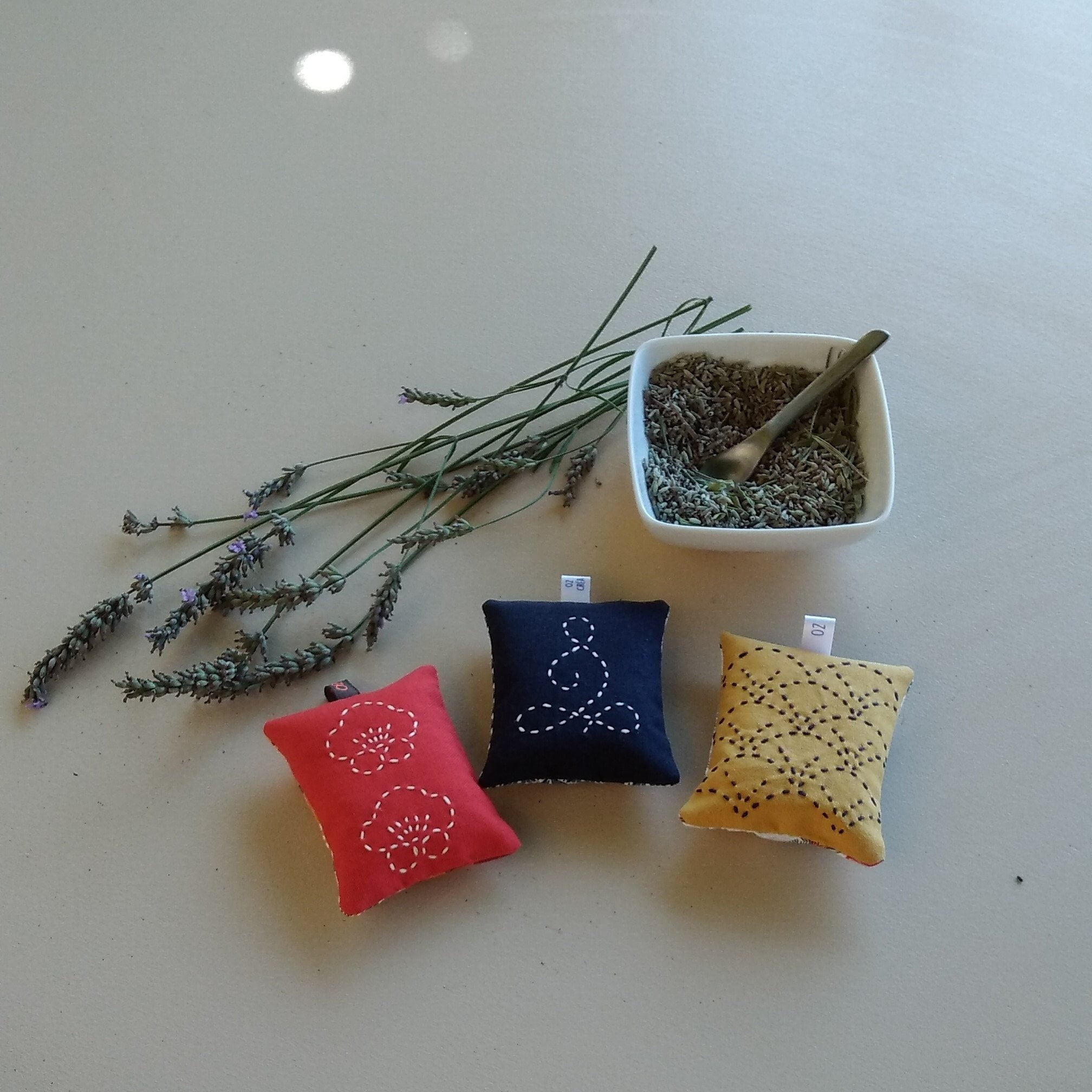 Mini-Coussin Lavande - Série Rouge