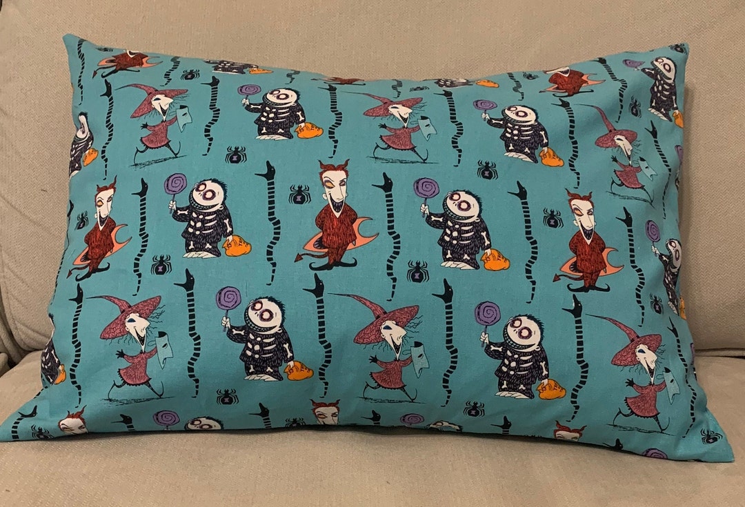 The Nightmare Before Christmas TODDLER or TRAVEL Pillowcase Measuring