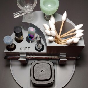 Compact Dab Station - Perfect Companion for Dabbing Essentials