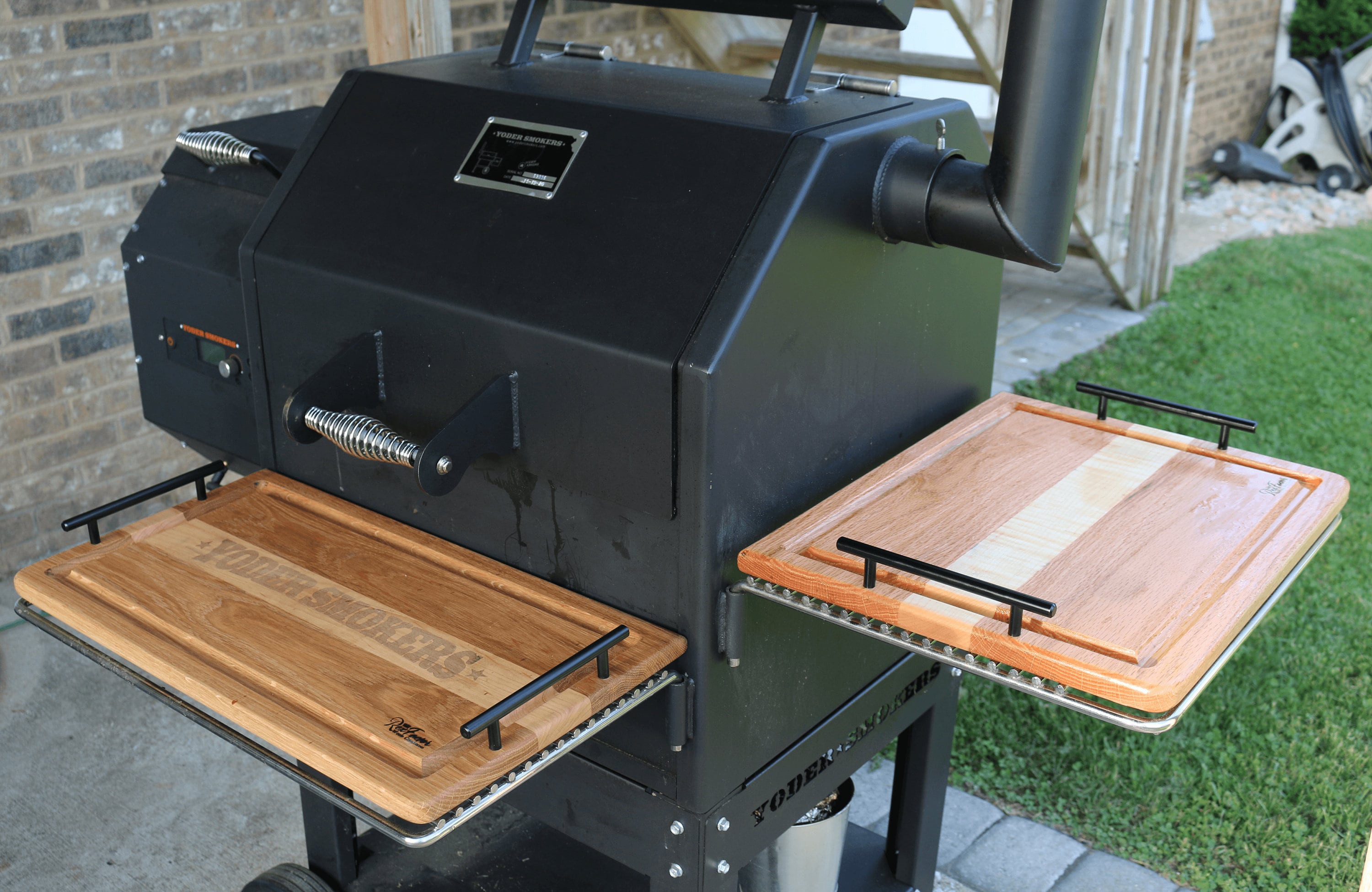 Yoder Smoker YS640 Hardwood Cutting Board / Serving Tray With Juice Groove  and Carrying Handles for Front & Side Shelves 