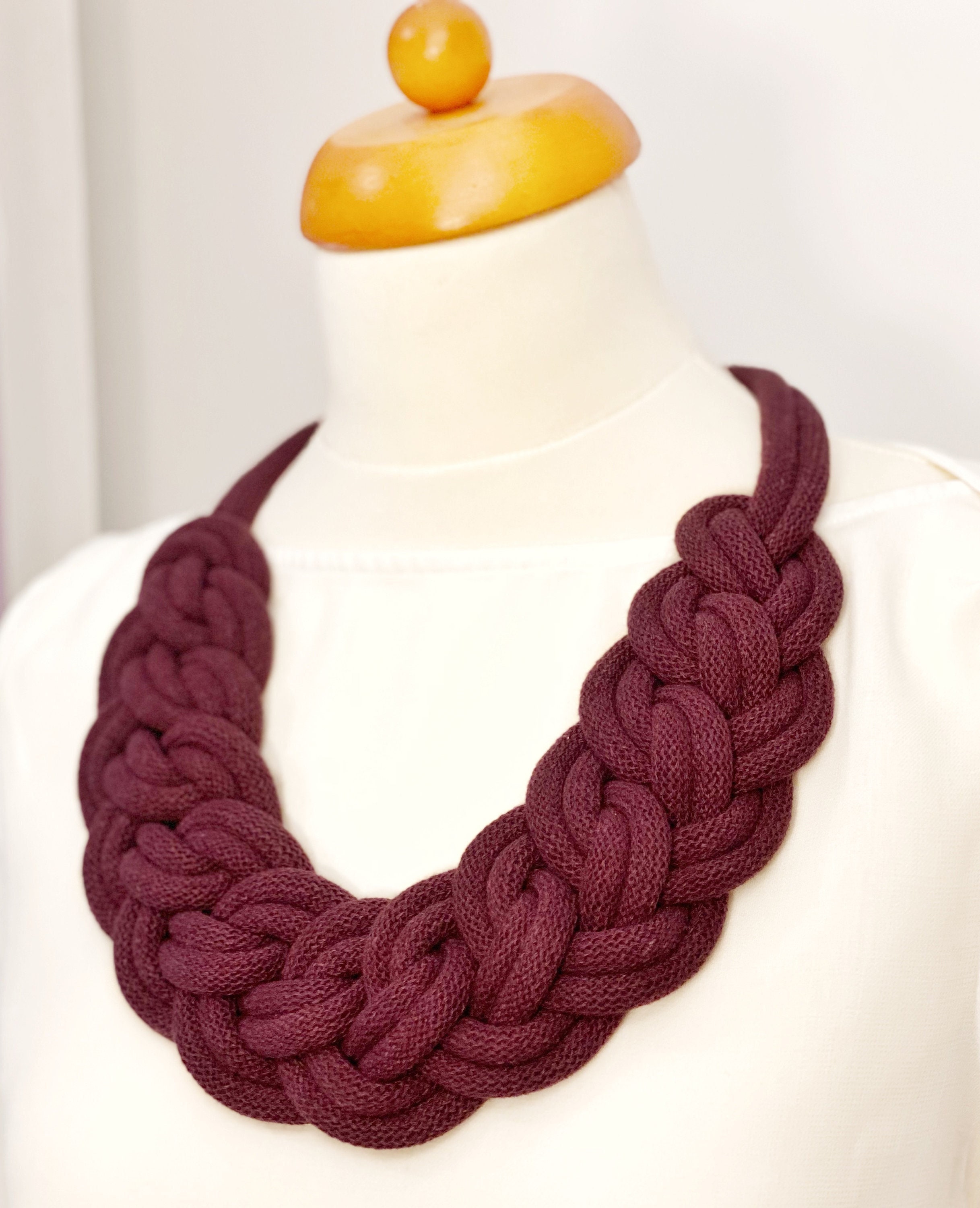 TOBACCO KNOTTED CORD CHAIN NECKLACE main image 1